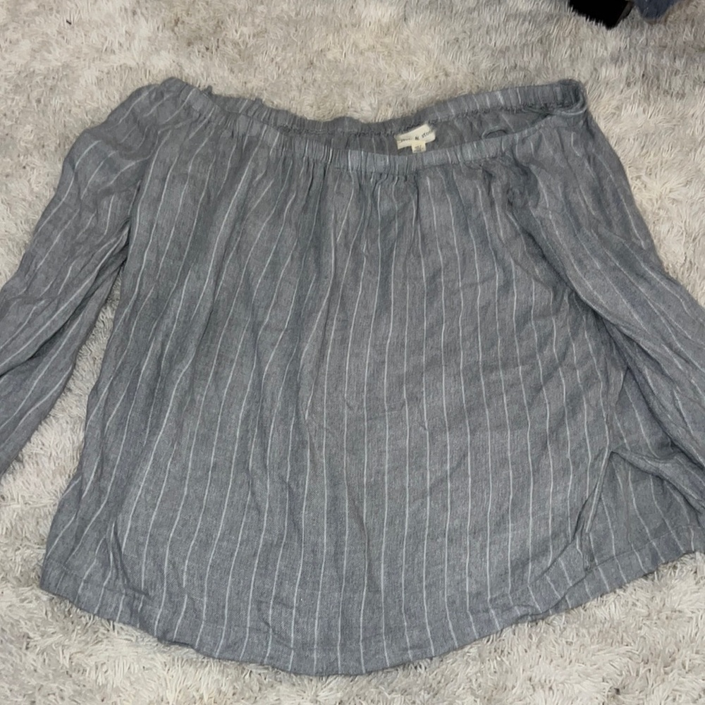 CLOTH AND STONE GREY OFF THE SHOULDER LONGSLEEVE SHIRT